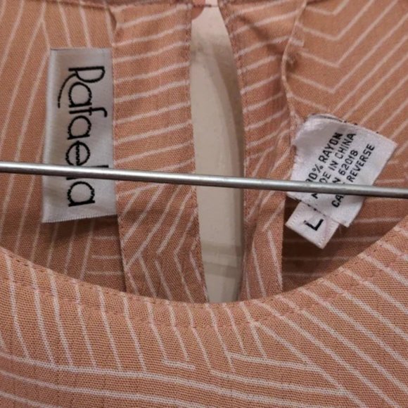 Rafaella Skirt Set. - Picture 2 of 6